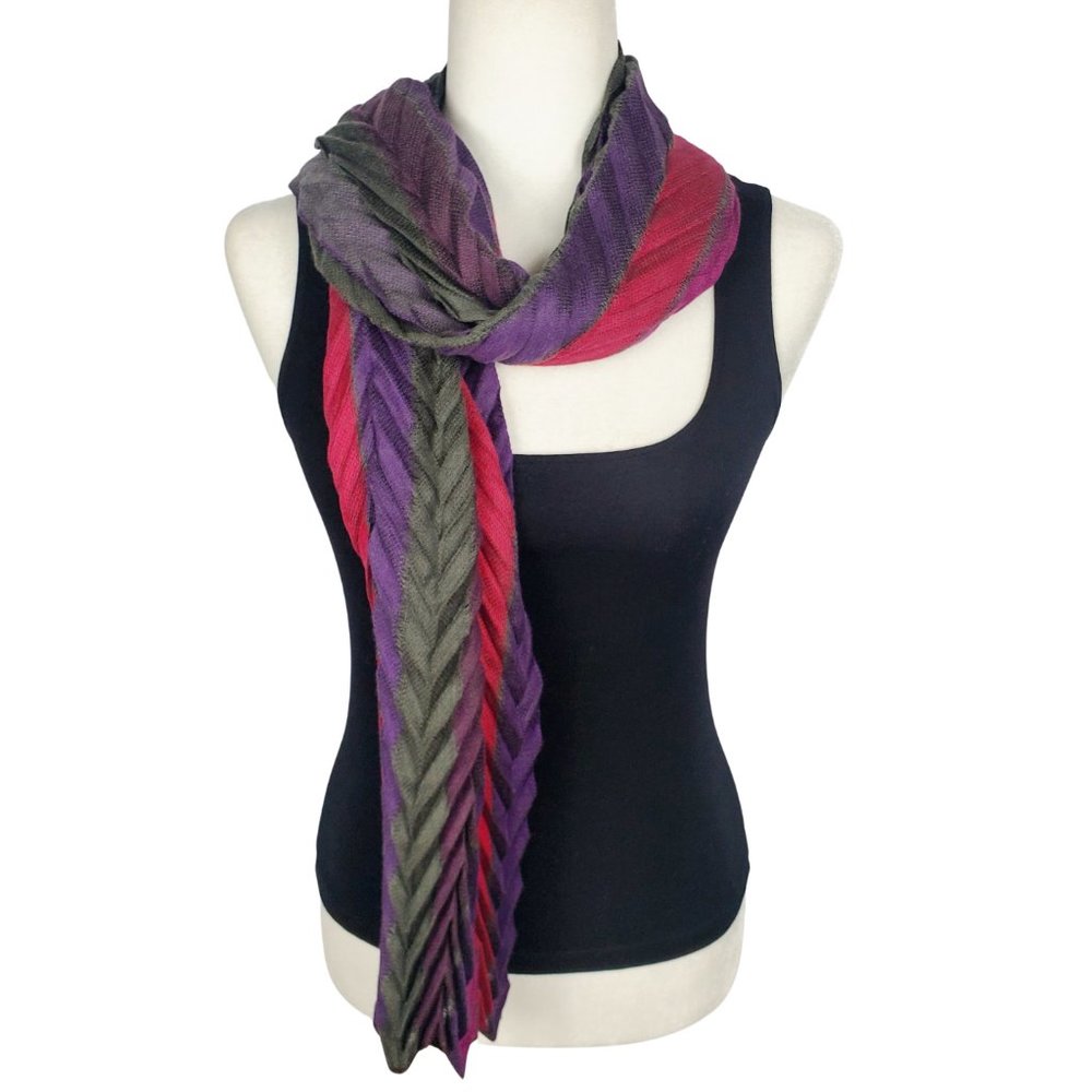 Avon Accordion Pleated Striped Chevron Scarf Women's Purple Pink Gray